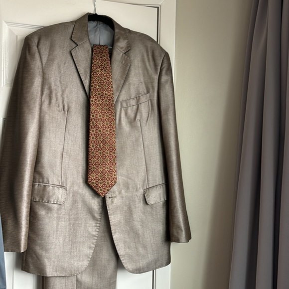 Versace 100% Wool Men’s Suit - Picture 3 of 16